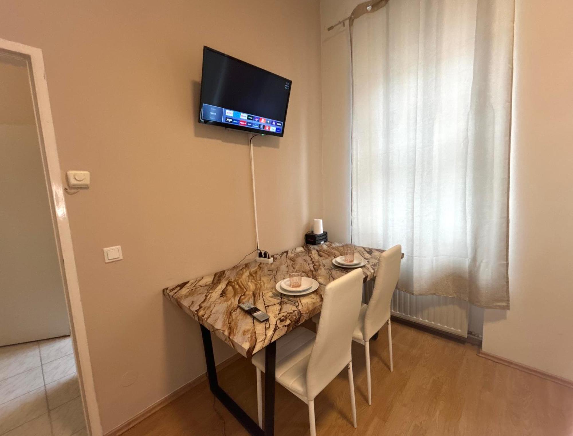 Cityplaza - Apartments 1020 Виена Екстериор снимка